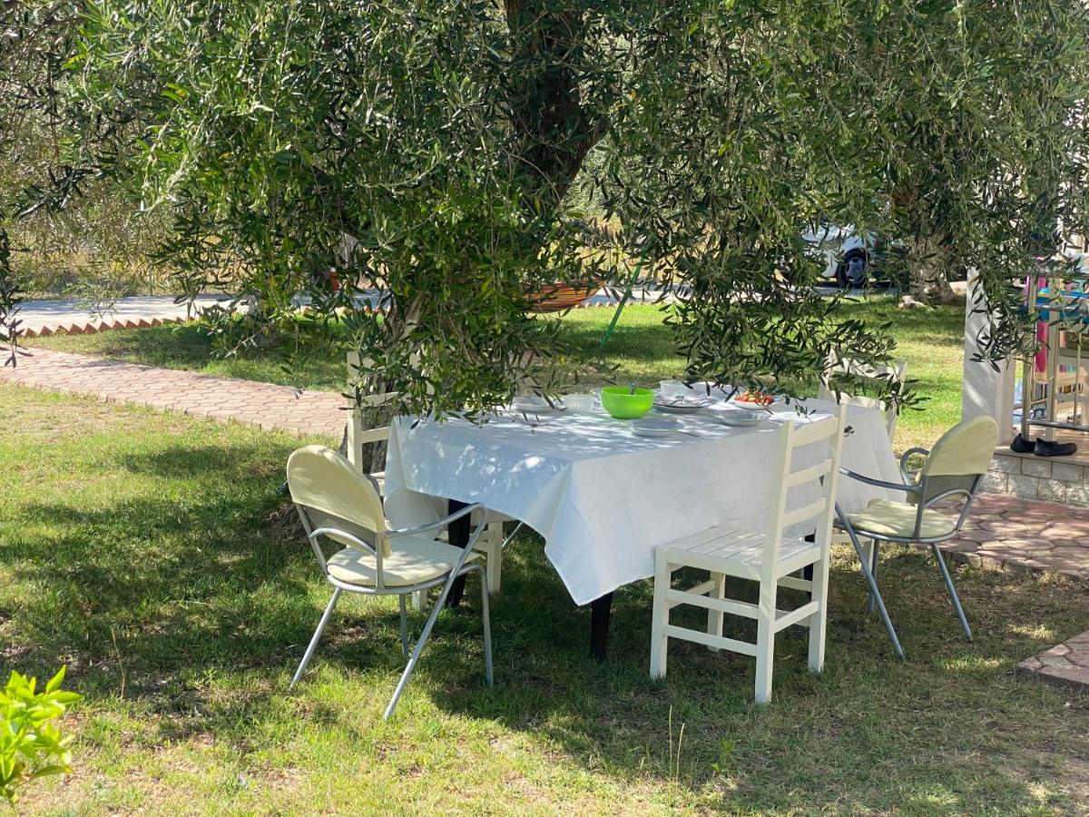Aria Prive Himare Exterior foto
