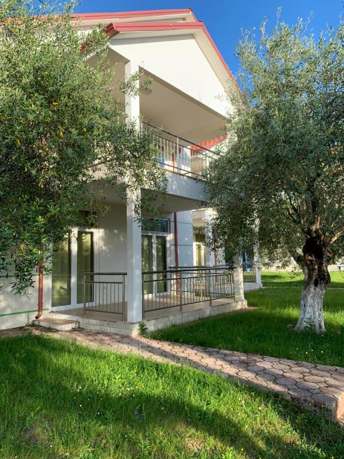 Aria Prive Himare Exterior foto