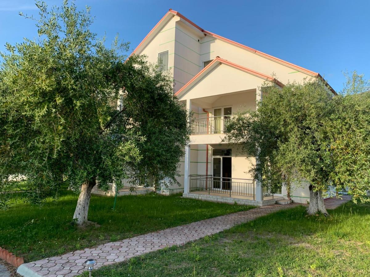 Aria Prive Himare Exterior foto